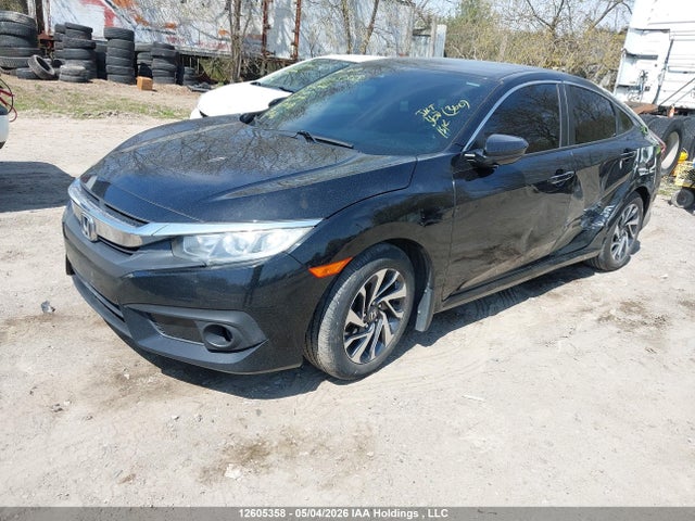Продаж на аукціоні авто 2018 Honda Civic, vin: 2HGFC2F62JH025666, номер лоту: 12605358