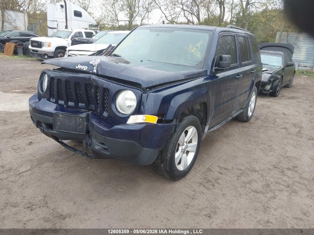 12605359 :رقم المزاد ، 1C4NJPAB2CD647394 vin ، 2012 Jeep Patriot Sport/north مزاد بيع