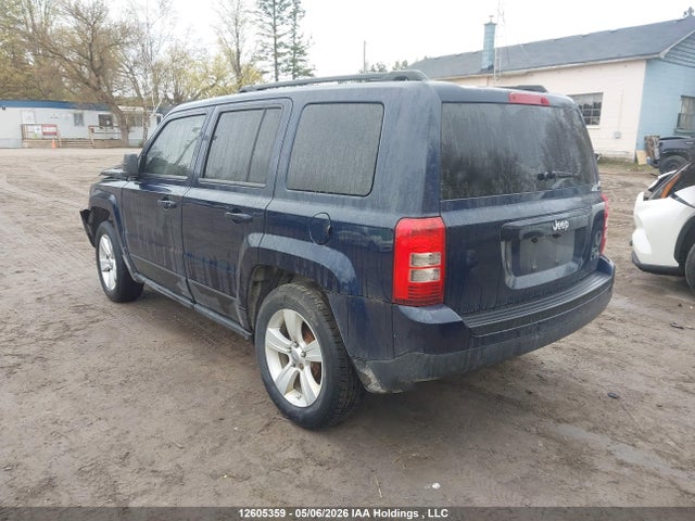 12605359 :رقم المزاد ، 1C4NJPAB2CD647394 vin ، 2012 Jeep Patriot Sport/north مزاد بيع