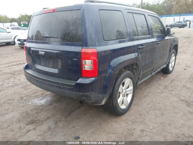12605359 :رقم المزاد ، 1C4NJPAB2CD647394 vin ، 2012 Jeep Patriot Sport/north مزاد بيع