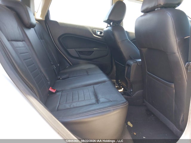 2015 Ford Fiesta Se მანქანა იყიდება აუქციონზე, vin: 3FADP4EJXFM209764, აუქციონის ნომერი: 12605363