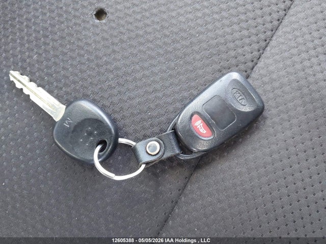 12605388 :رقم المزاد ، KNAFT5A27C5590748 vin ، 2012 Kia Forte Lx مزاد بيع