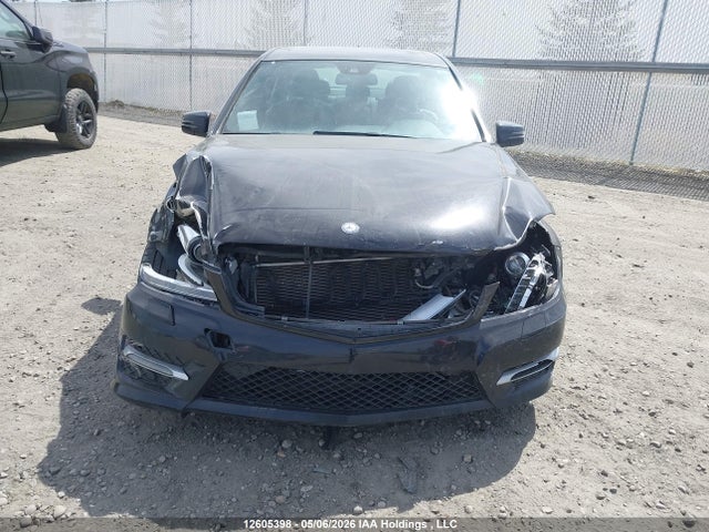 12605398 :رقم المزاد ، WDDGF8AB8DG104248 vin ، 2013 Mercedes-benz C 300 4matic مزاد بيع