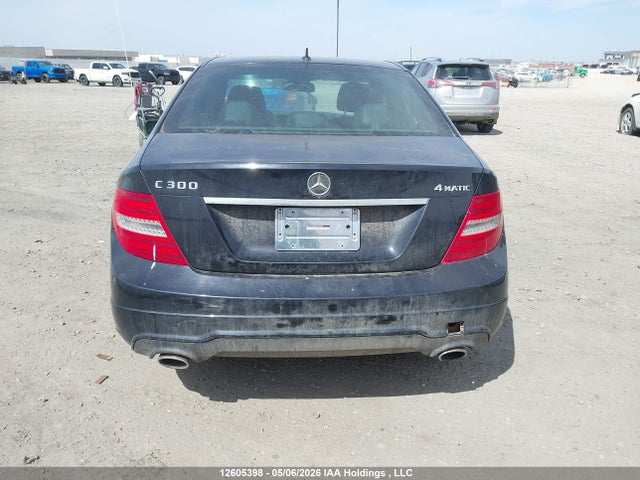12605398 :رقم المزاد ، WDDGF8AB8DG104248 vin ، 2013 Mercedes-benz C 300 4matic مزاد بيع