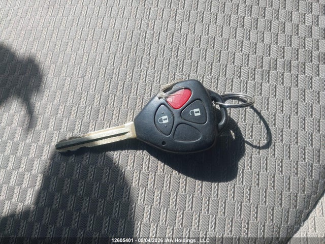 12605401 :رقم المزاد ، JTMBD31V566003815 vin ، 2006 Toyota Rav4 Limited مزاد بيع