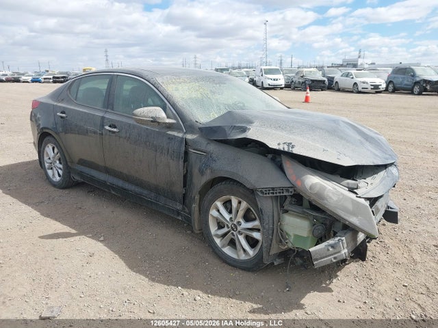 12605427 :رقم المزاد ، KNAGN4A69C5263862 vin ، 2012 Kia Optima مزاد بيع