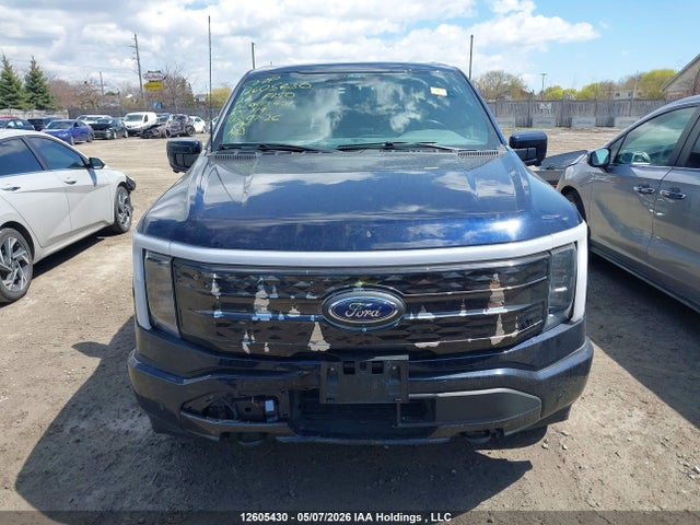 Ford F-150 Lightning Platinum 2022 1FT6W1EV6NWG03431 Image 13