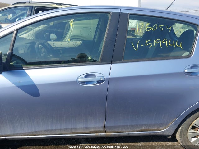 12605434 :رقم المزاد ، JTDKTUD37CD519944 vin ، 2012 Toyota Yaris مزاد بيع