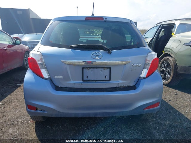 12605434 :رقم المزاد ، JTDKTUD37CD519944 vin ، 2012 Toyota Yaris مزاد بيع