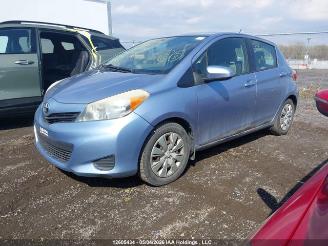 12605434 :رقم المزاد ، JTDKTUD37CD519944 vin ، 2012 Toyota Yaris مزاد بيع