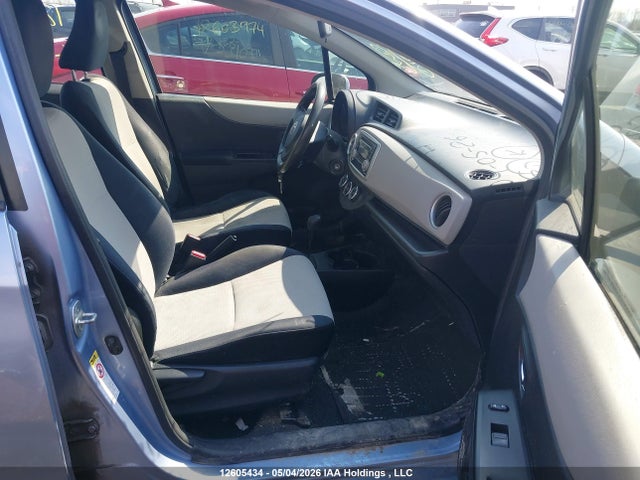 12605434 :رقم المزاد ، JTDKTUD37CD519944 vin ، 2012 Toyota Yaris مزاد بيع