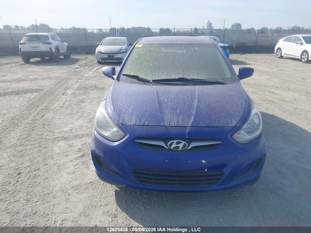 2013 Hyundai Accent Gl მანქანა იყიდება აუქციონზე, vin: KMHCT5AE1DU109296, აუქციონის ნომერი: 12605438