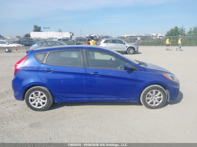 2013 Hyundai Accent Gl მანქანა იყიდება აუქციონზე, vin: KMHCT5AE1DU109296, აუქციონის ნომერი: 12605438