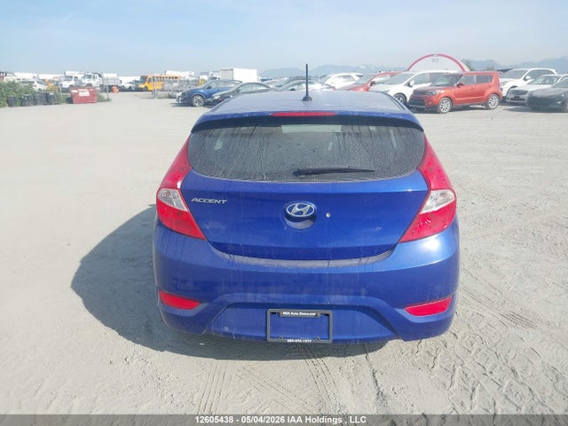 2013 Hyundai Accent Gl მანქანა იყიდება აუქციონზე, vin: KMHCT5AE1DU109296, აუქციონის ნომერი: 12605438