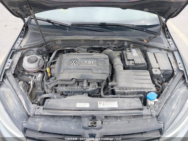 3VWB17AU0JM256621 Volkswagen Golf 1.8 Tsi Comfortline/1.8 Tsi Highline/1.8 Tsi Trendline