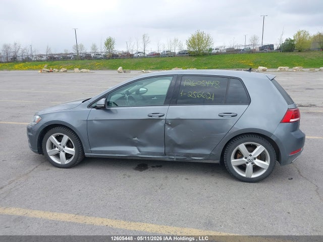 3VWB17AU0JM256621 Volkswagen Golf 1.8 Tsi Comfortline/1.8 Tsi Highline/1.8 Tsi Trendline