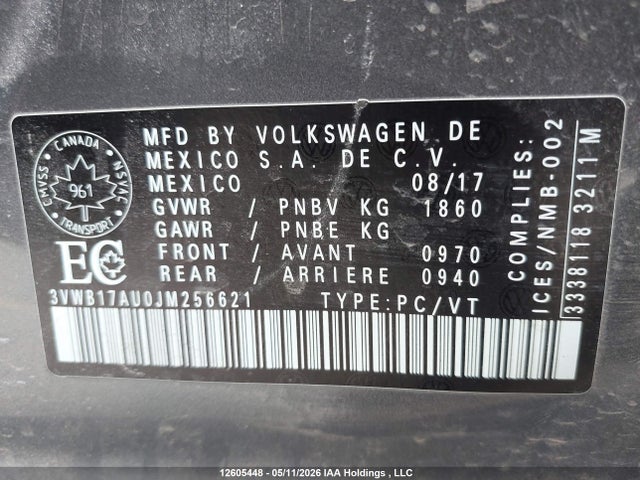 3VWB17AU0JM256621 Volkswagen Golf 1.8 Tsi Comfortline/1.8 Tsi Highline/1.8 Tsi Trendline