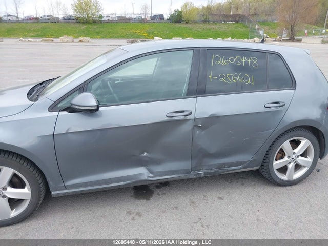 3VWB17AU0JM256621 Volkswagen Golf 1.8 Tsi Comfortline/1.8 Tsi Highline/1.8 Tsi Trendline