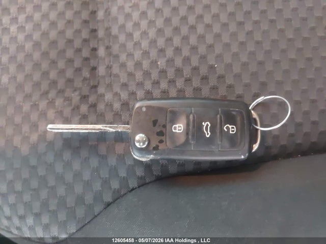 12605458 :رقم المزاد ، 3VW2K7AJ7DM415996 vin ، 2013 Volkswagen Jetta 2.0l Trendline/2.0l Trendline+ مزاد بيع