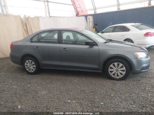 12605458 :رقم المزاد ، 3VW2K7AJ7DM415996 vin ، 2013 Volkswagen Jetta 2.0l Trendline/2.0l Trendline+ مزاد بيع