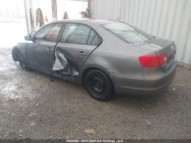 12605458 :رقم المزاد ، 3VW2K7AJ7DM415996 vin ، 2013 Volkswagen Jetta 2.0l Trendline/2.0l Trendline+ مزاد بيع