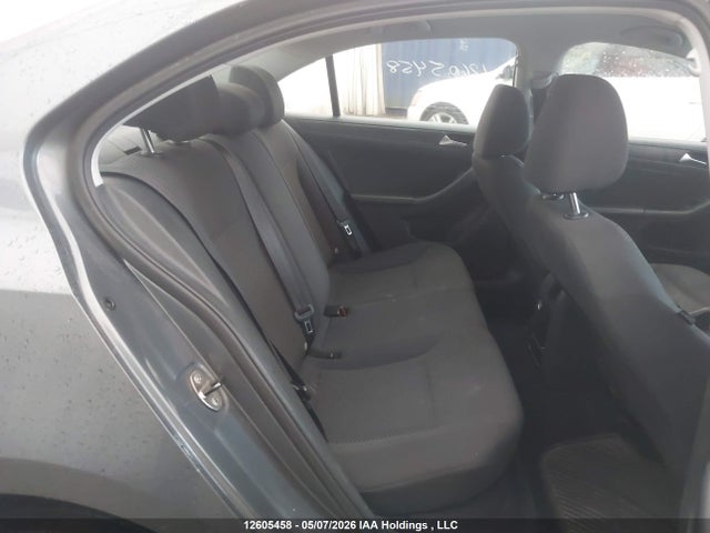 12605458 :رقم المزاد ، 3VW2K7AJ7DM415996 vin ، 2013 Volkswagen Jetta 2.0l Trendline/2.0l Trendline+ مزاد بيع