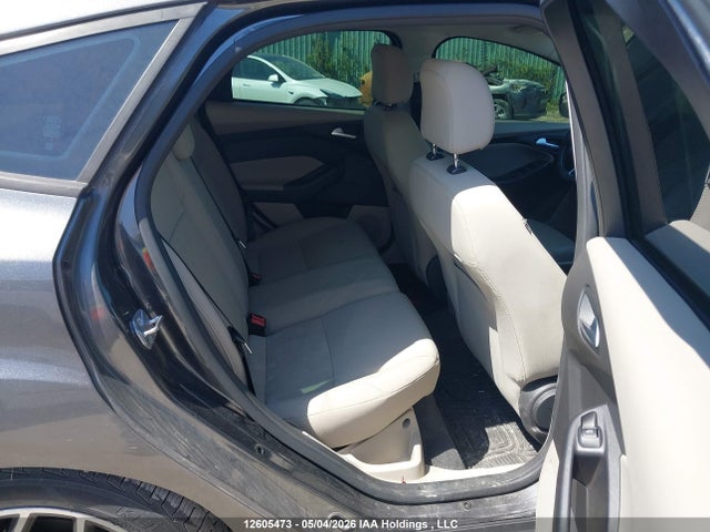 12605473 :رقم المزاد ، 1FADP3K24FL303566 vin ، 2015 Ford Focus Se مزاد بيع