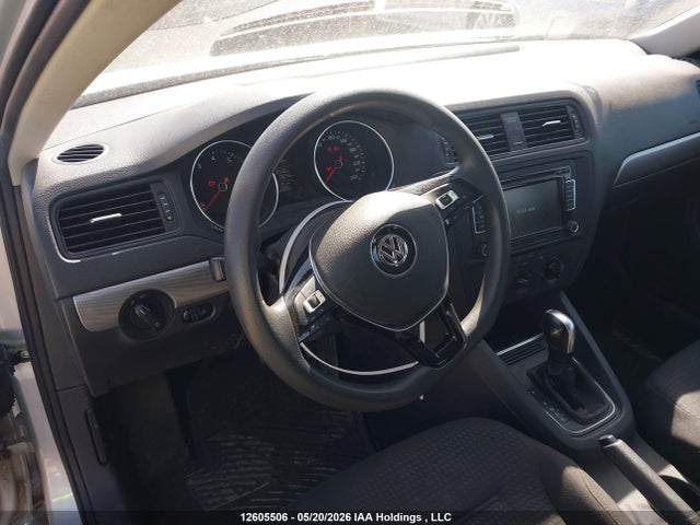 12605506 :رقم المزاد ، 3VW2K7AJ7FM273099 vin ، 2015 Volkswagen Jetta 2.0l Trendline/2.0l Trendline+ مزاد بيع