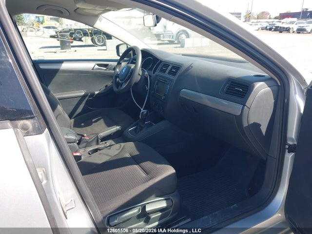 12605506 :رقم المزاد ، 3VW2K7AJ7FM273099 vin ، 2015 Volkswagen Jetta 2.0l Trendline/2.0l Trendline+ مزاد بيع