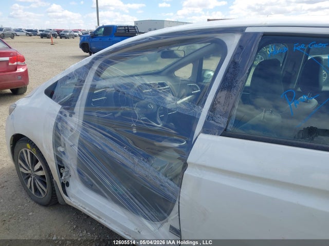 Продаж на аукціоні авто 2016 Honda Fit Ex-l Navi, vin: 3HGGK5H81GM100455, номер лоту: 12605514