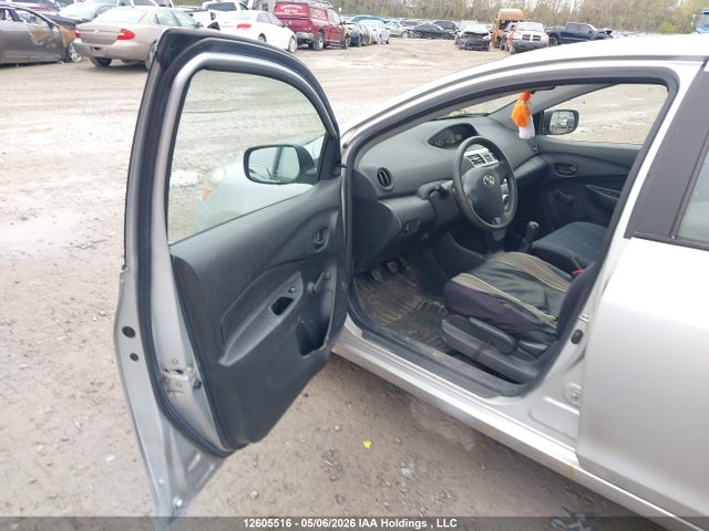 Продаж на аукціоні авто 2007 Toyota Yaris, vin: JTDBT923971004807, номер лоту: 12605516