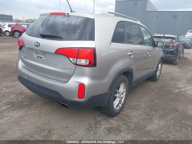 5XYKTDA71EG511799 KIA Sorento Lx V6