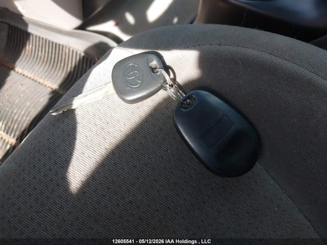 12605541 :رقم المزاد ، 5TDZA23C94S015105 vin ، 2004 Toyota Sienna Ce/le مزاد بيع