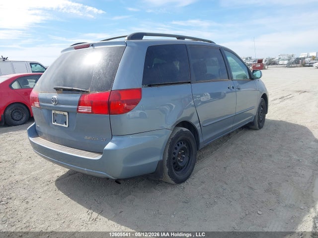 12605541 :رقم المزاد ، 5TDZA23C94S015105 vin ، 2004 Toyota Sienna Ce/le مزاد بيع