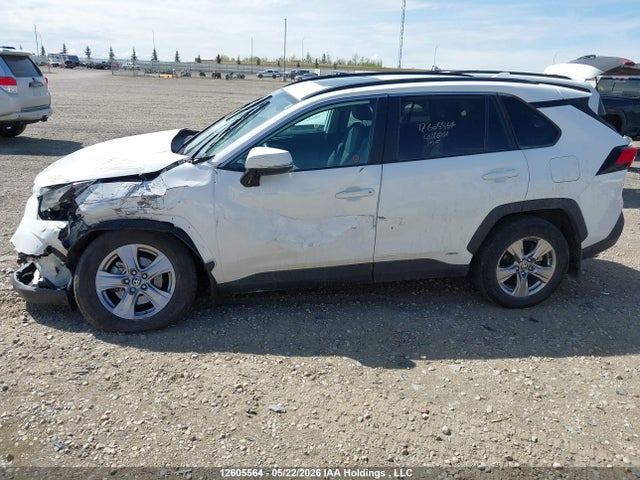 2T3RWRFV2NW132547 Toyota Rav4 Hybrid Xle
