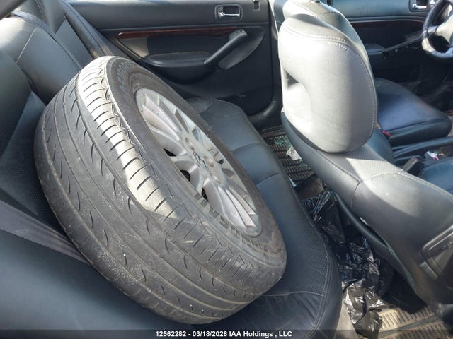Продажа на аукционе авто 2001 Acura El Premium, vin: 2HHES36891H004752, номер лота: 12562282