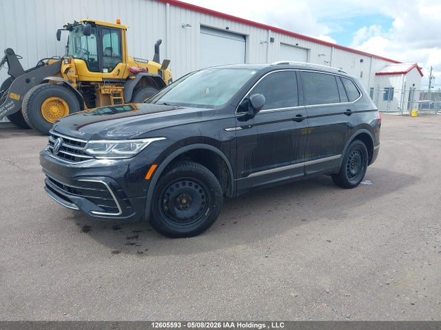 3VV4B7AX5RM107878 Volkswagen Tiguan Sel R-line Black