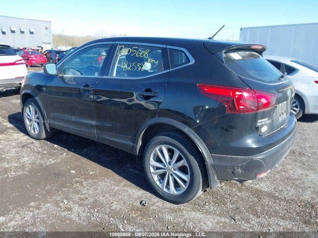 JN1BJ1CP7JW182558 Nissan Rogue Sport S/sv/sl