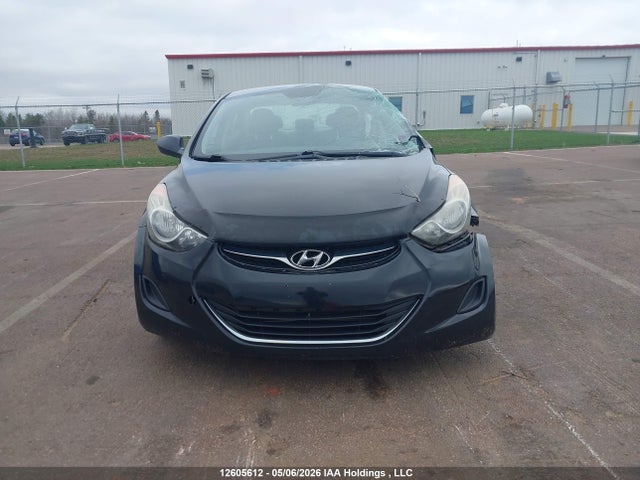 2013 Hyundai Elantra Gls/limited მანქანა იყიდება აუქციონზე, vin: 5NPDH4AE2DH262932, აუქციონის ნომერი: 12605612