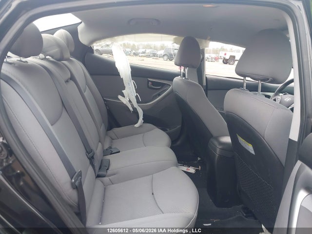 2013 Hyundai Elantra Gls/limited მანქანა იყიდება აუქციონზე, vin: 5NPDH4AE2DH262932, აუქციონის ნომერი: 12605612