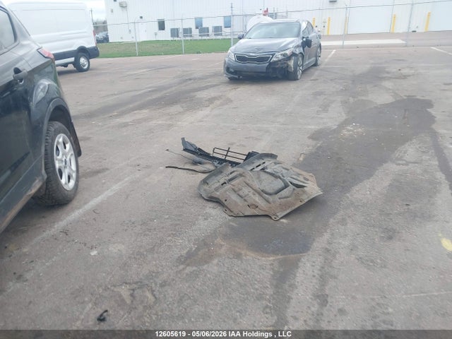 1FMCU0F79KUC15518 Ford ESCAPE S