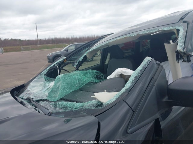 1FMCU0F79KUC15518 Ford ESCAPE S