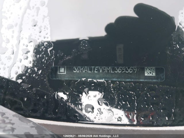 3GKALTEV9ML365369 GMC Terrain Sle