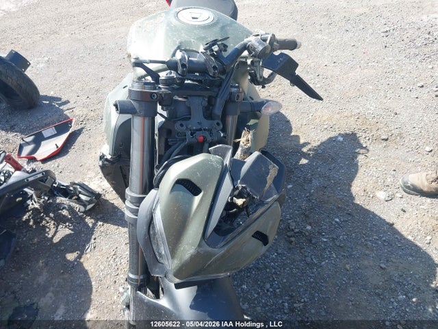 Ducati Streetfighter V2 2023 ZDMFAKYW2PB005702 Image 11