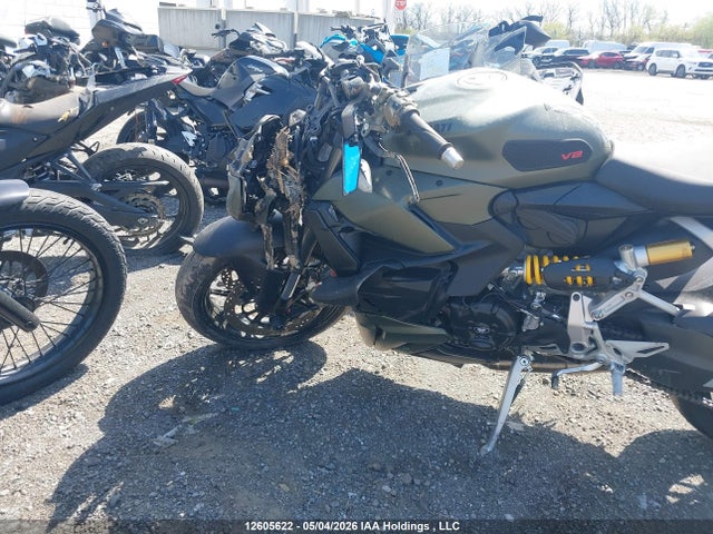 Ducati Streetfighter V2 2023 ZDMFAKYW2PB005702 Image 9