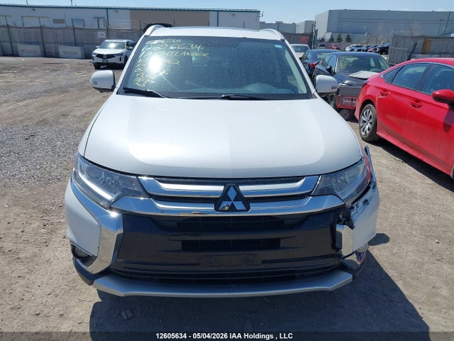 12605634 :رقم المزاد ، JA4AZ2A36HZ600862 vin ، 2017 Mitsubishi Outlander Es مزاد بيع
