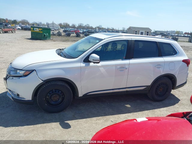 12605634 :رقم المزاد ، JA4AZ2A36HZ600862 vin ، 2017 Mitsubishi Outlander Es مزاد بيع