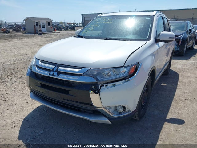 12605634 :رقم المزاد ، JA4AZ2A36HZ600862 vin ، 2017 Mitsubishi Outlander Es مزاد بيع