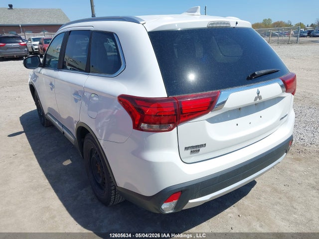 12605634 :رقم المزاد ، JA4AZ2A36HZ600862 vin ، 2017 Mitsubishi Outlander Es مزاد بيع