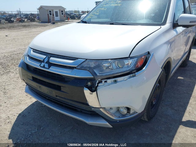 12605634 :رقم المزاد ، JA4AZ2A36HZ600862 vin ، 2017 Mitsubishi Outlander Es مزاد بيع